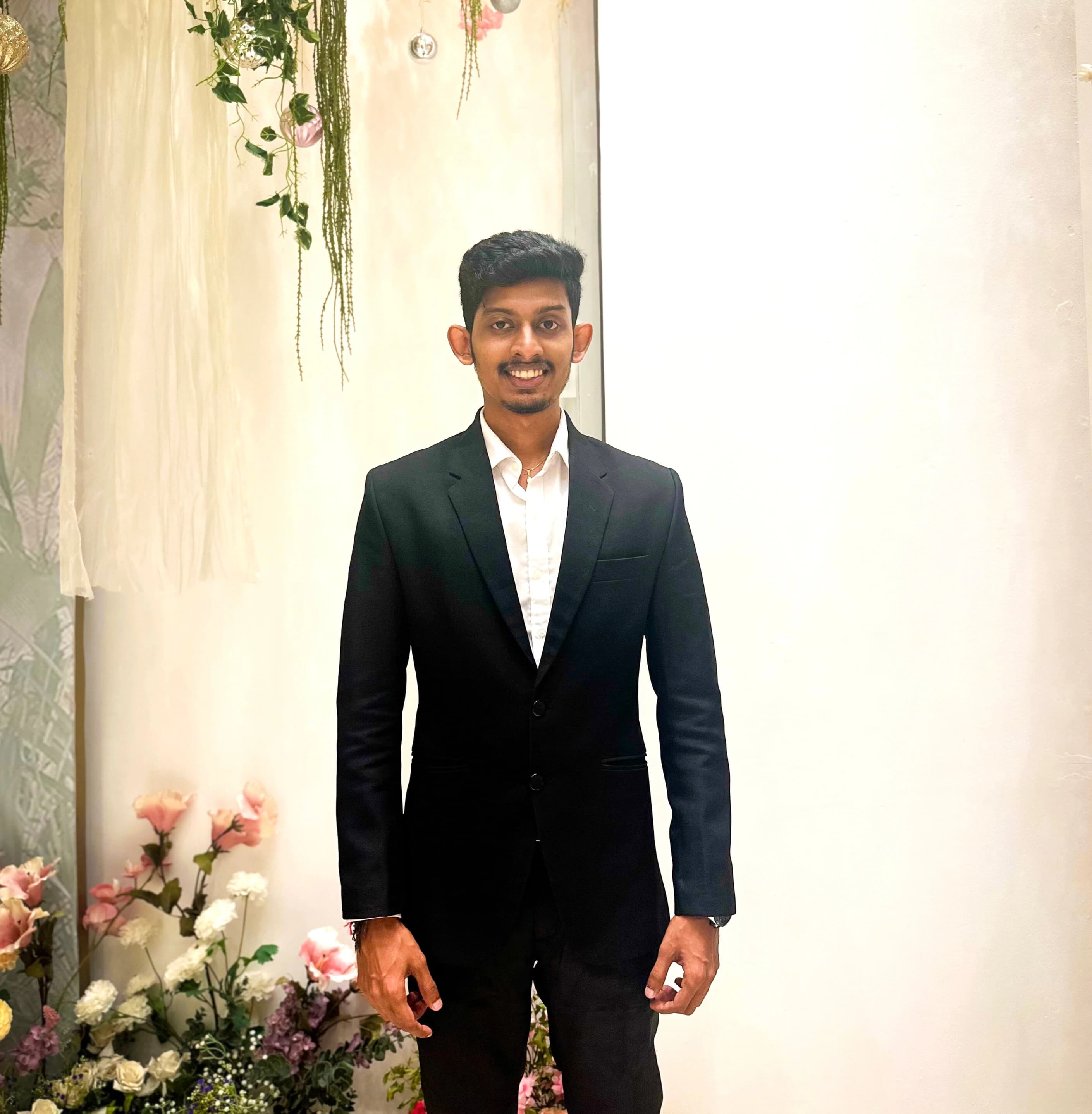 Navabalan Raajgughan